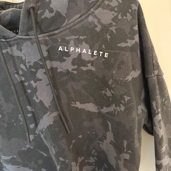 Alphalete Camo Cropped Hoodie Sweatshirt 45231 - Picture 7 of 12
